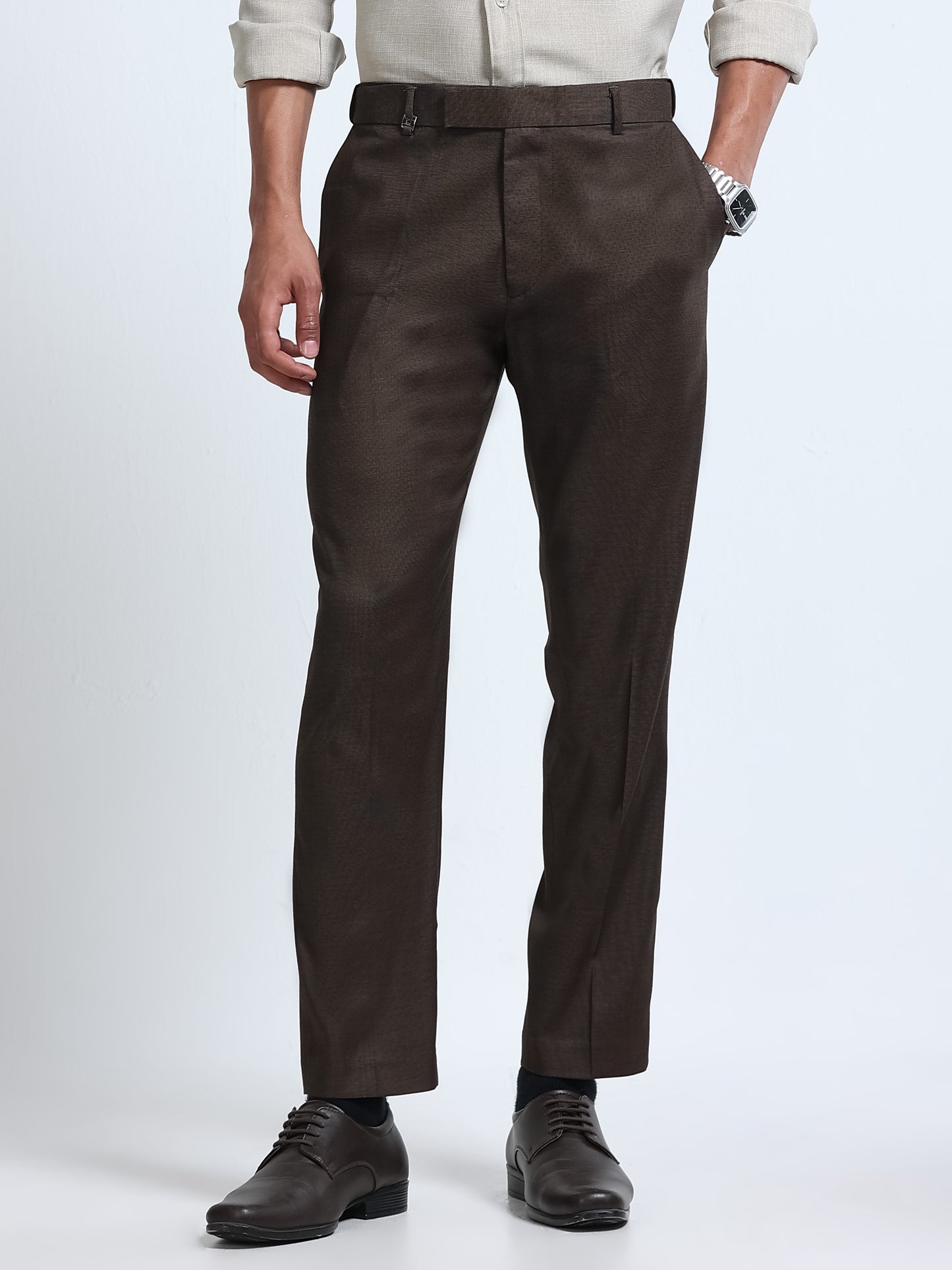 Valentino - Dark Brown