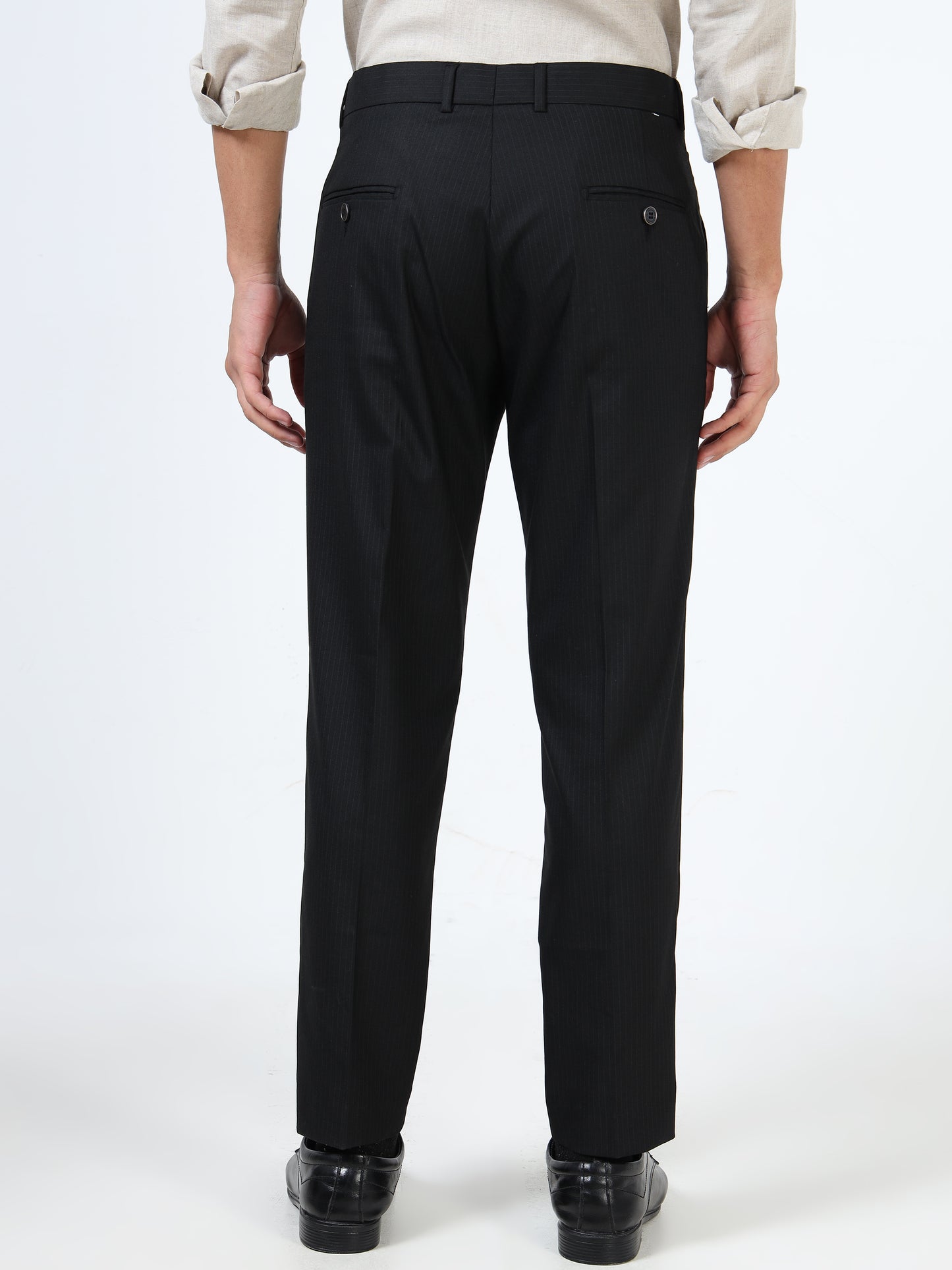 Soft Iron Flexi Tailored Trouser In Black