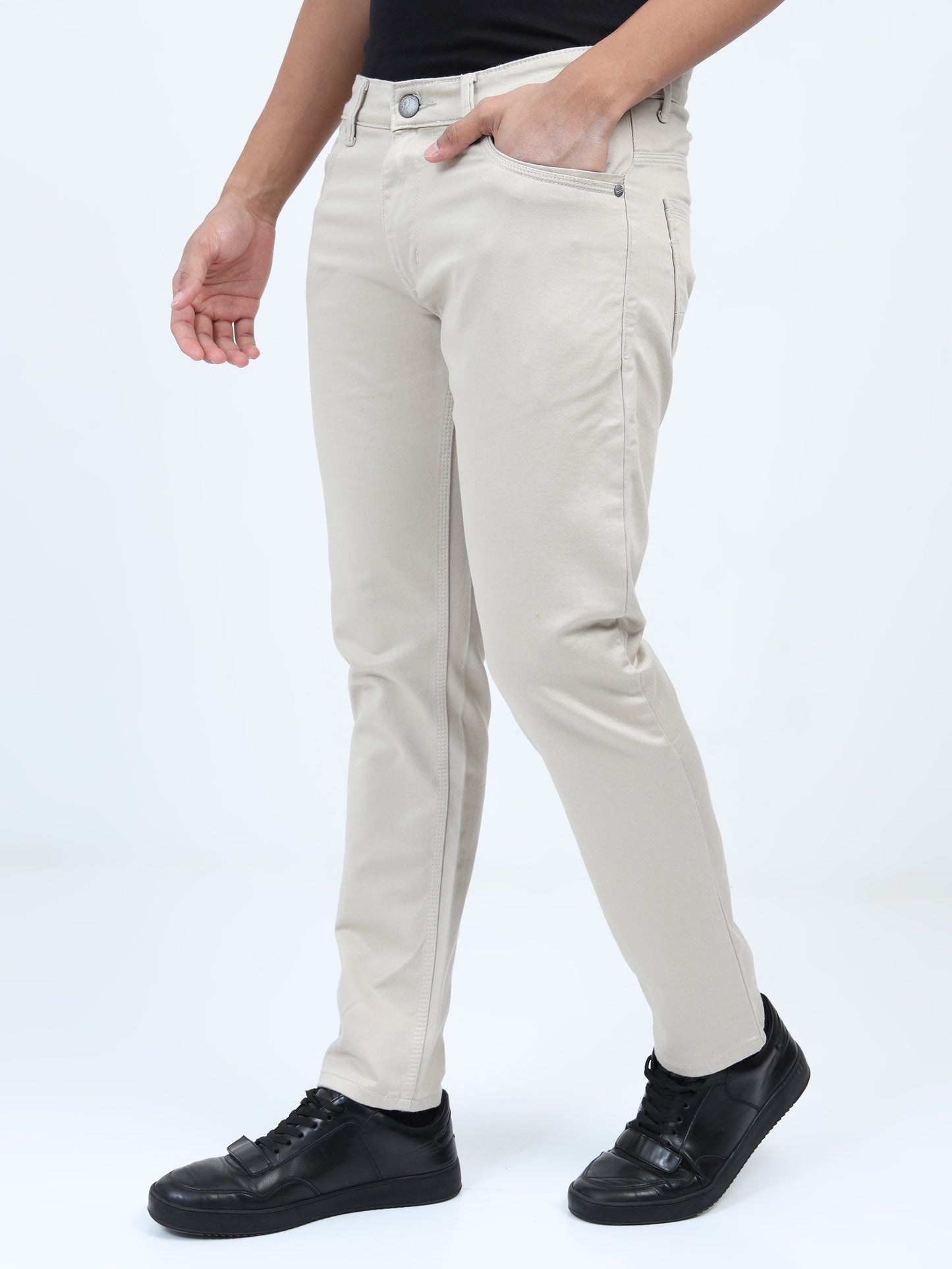 Classic Denim Jeans – Light Beige